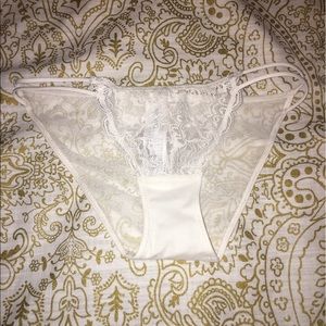Nwot forever 21 white sheer lace panty