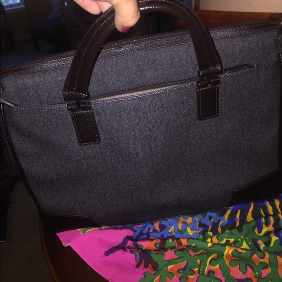 Tumi briefcase - Picture 3 of 5