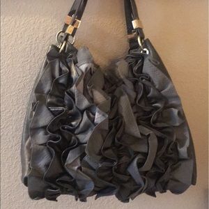 Adorable ruffled purse