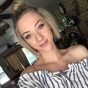 Meet your Posher, Erin