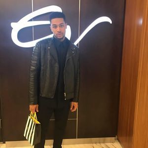 Meet your Posher, Van