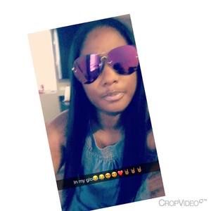 Meet your Posher, Quilliee