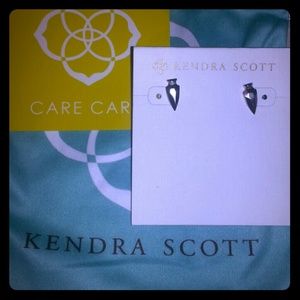 Kendra Scott silver  arrowhead studs