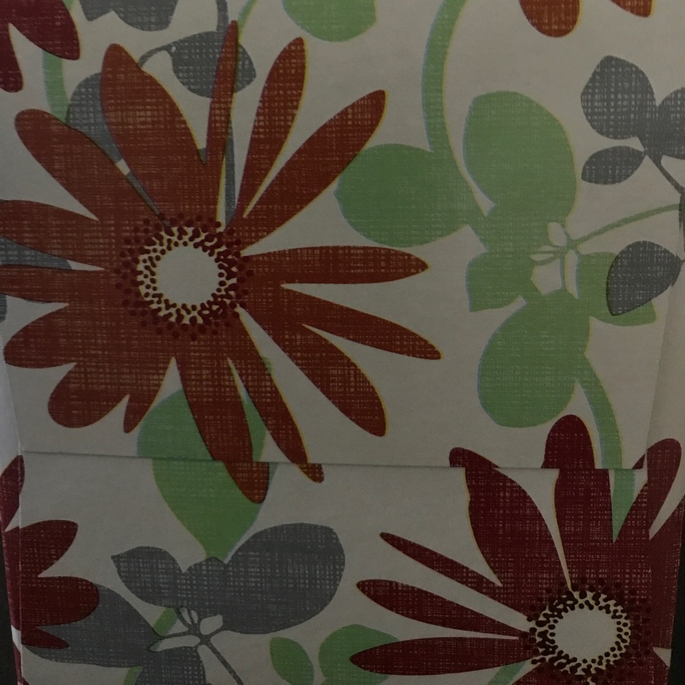 Meet your Posher, Sierra