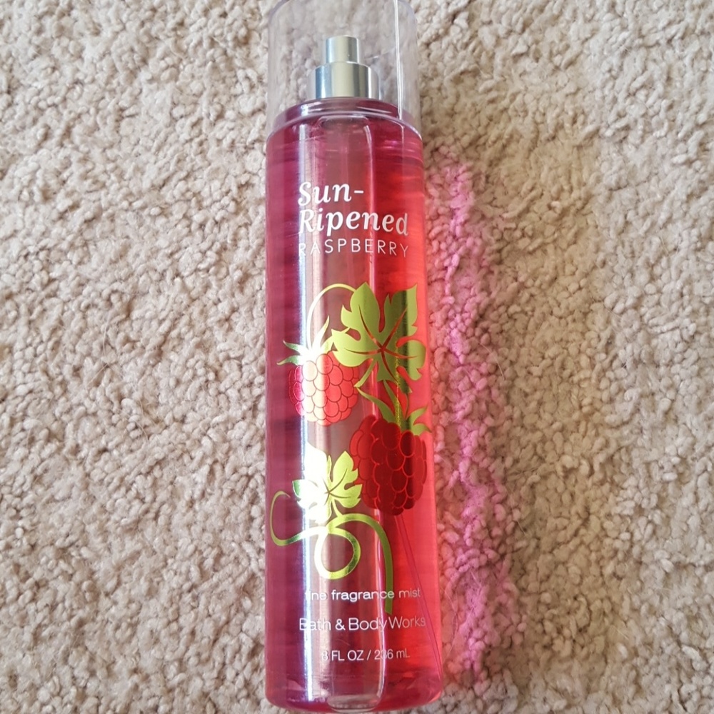 **It's back!** Sun-Ripened Raspberry Fragrance