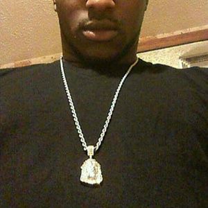 Meet your Posher, Lawrence