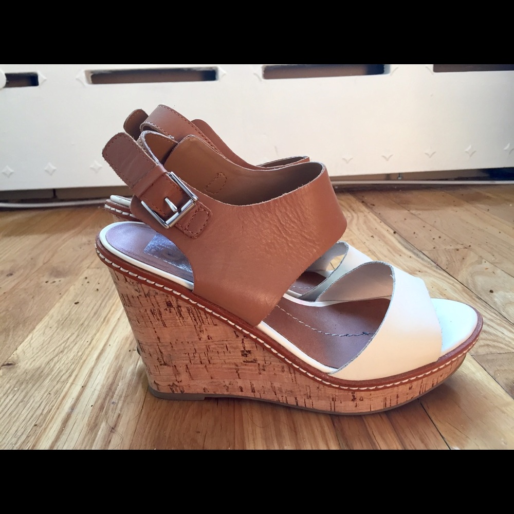 DV by Dolce Vita 4 inch wedge sandals