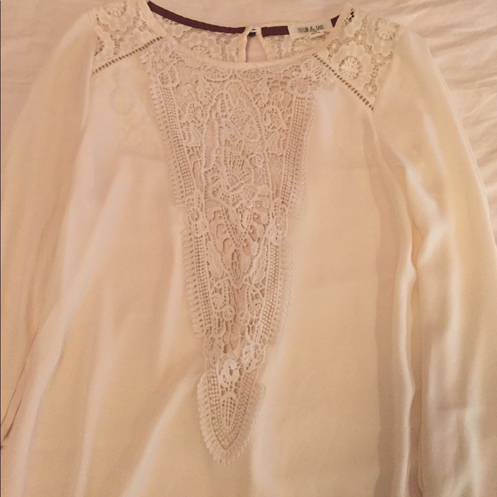Long sleeve lace top