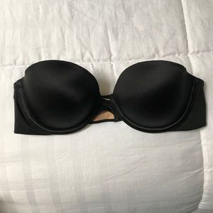 Victoria's Secret strapless black bra