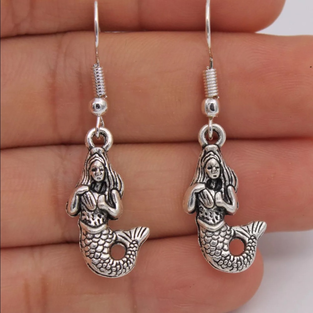 5/$25 .925 silver mermaid hook earrings
