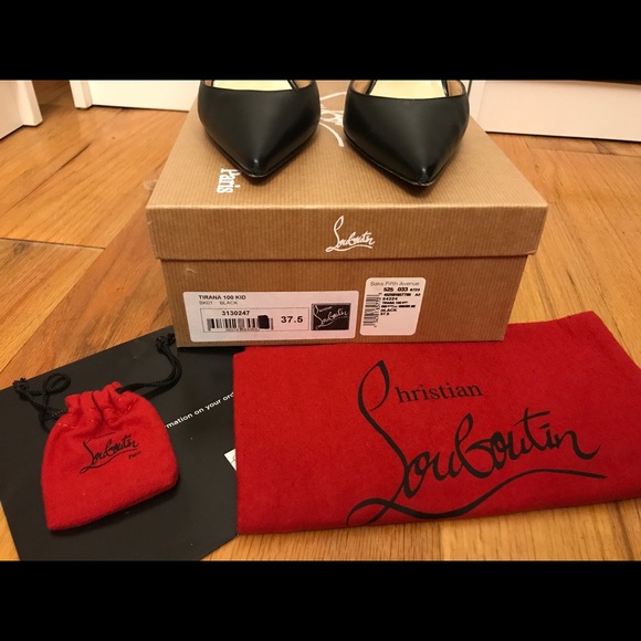 Christian Louboutin TIRANA 100M MARY JANES. - Picture 4 of 6