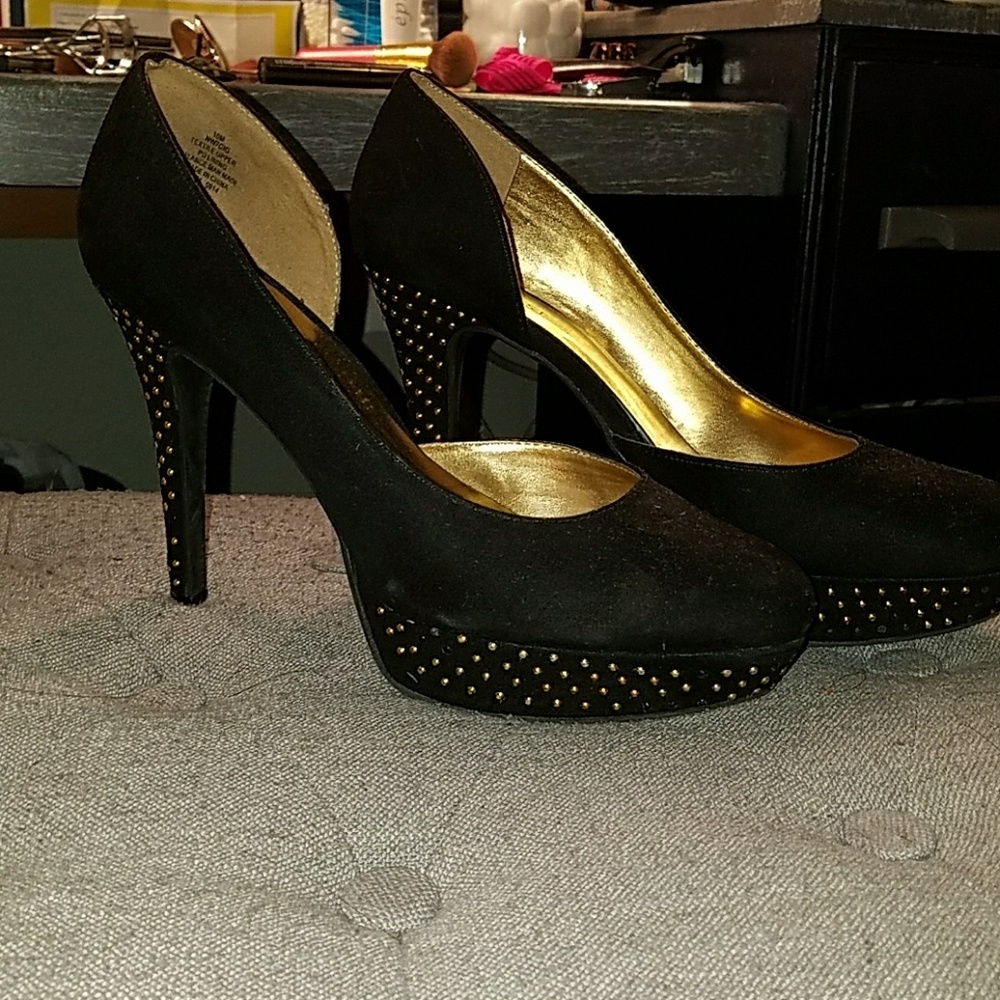 👠Nine West Black Platforms Heels👢