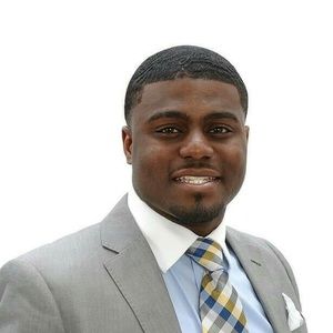 Meet your Posher, Elijah