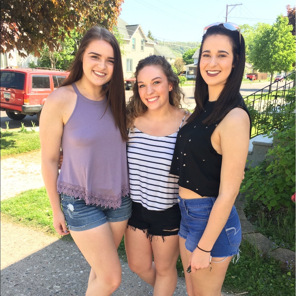 Meet your Posher, Sabrina