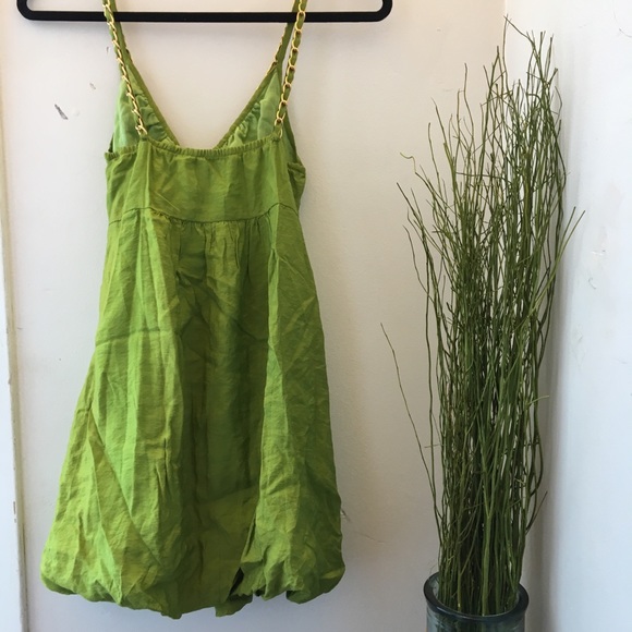 Dress size small - Picture 3 of 8