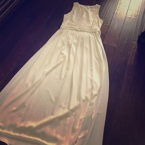 Gorgeous sequin top bridal dress. Size 10