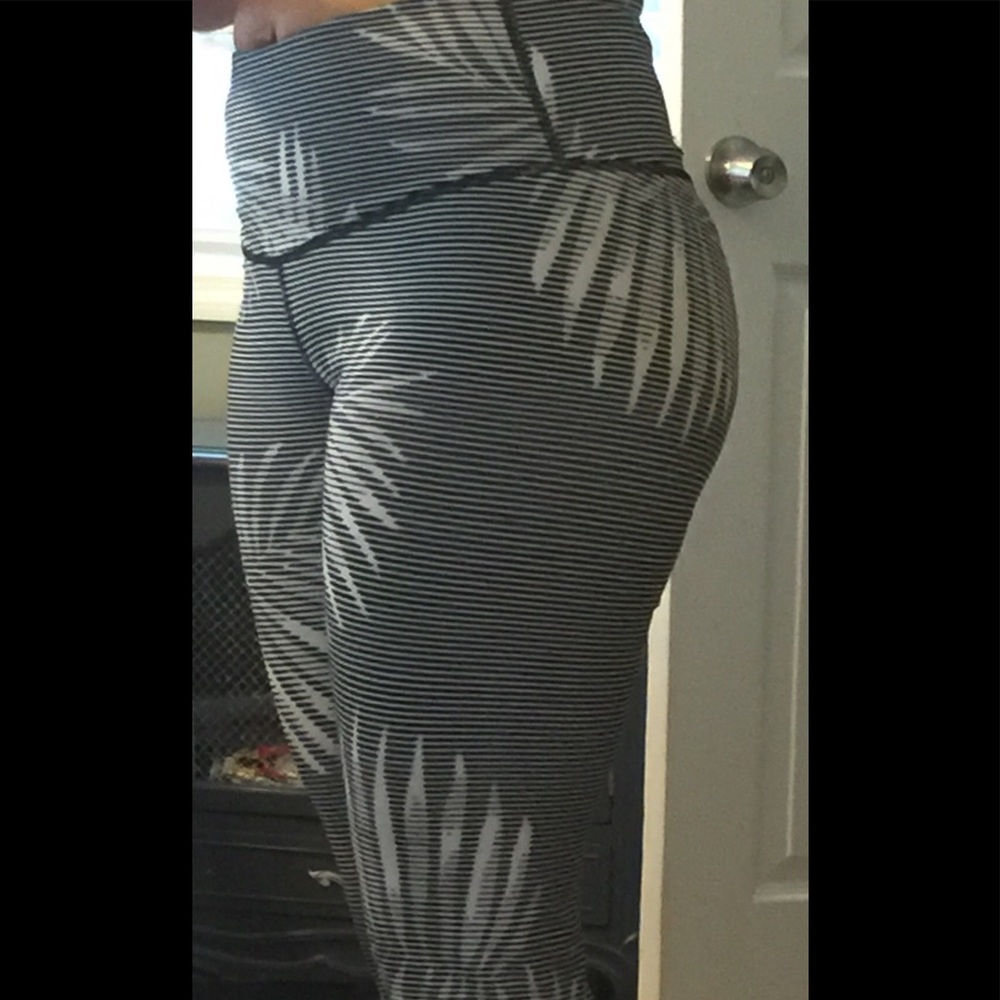 Old Navy Active Leggings