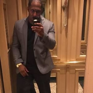 Meet your Posher, Jay