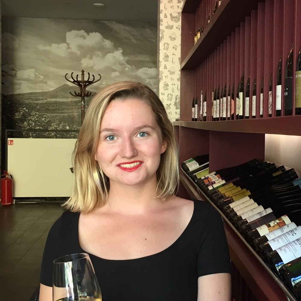 Meet your Posher, Tess