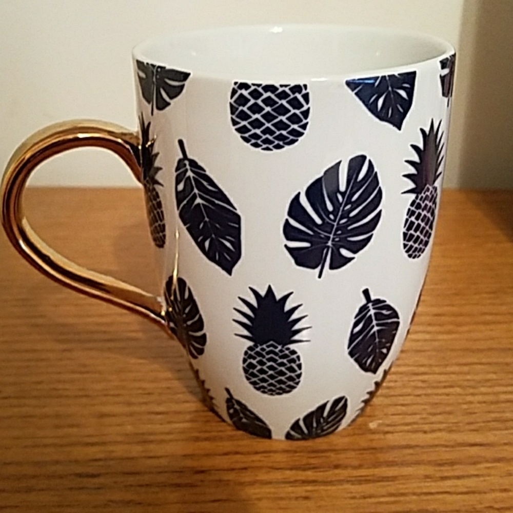 Pineapple and Palm tree Mug
