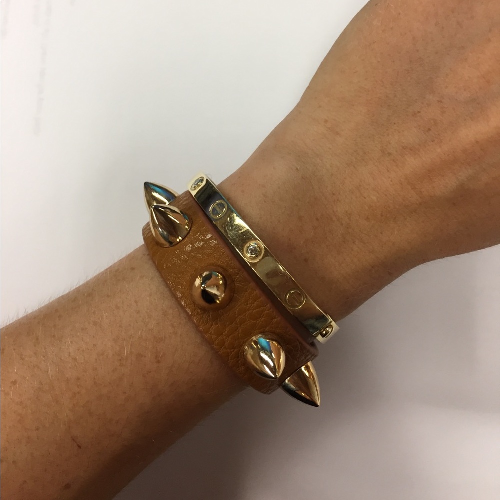 SPIKED BRACELET