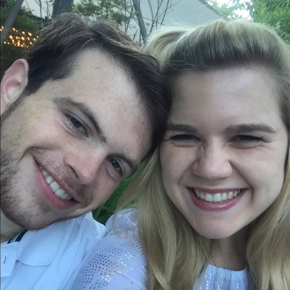 Meet your Posher, Hallie