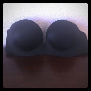 Victoria's Secret Black Strapless Incredible Bra