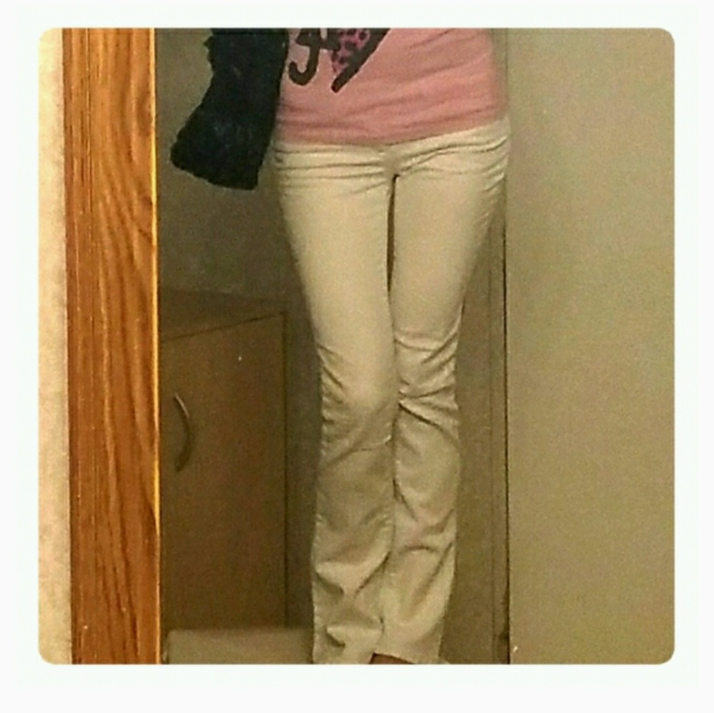 💗White bootcut jeans💗