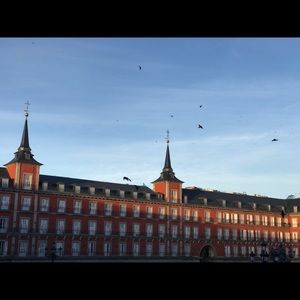 Meet your Posher, Cliff