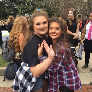 Meet your Posher, Faith