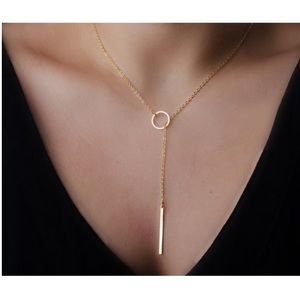 Loop necklace