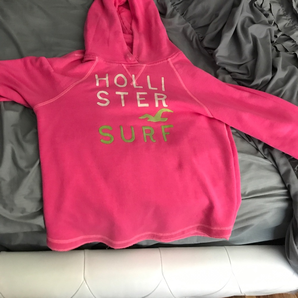 Holister surf sweat shirt