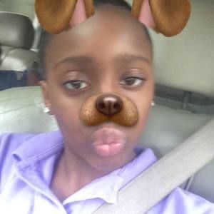 Meet your Posher, Shenetra