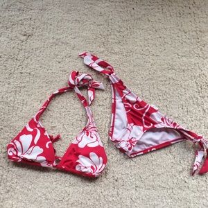 Beautiful pattern, barely worn Ron Jon bikini