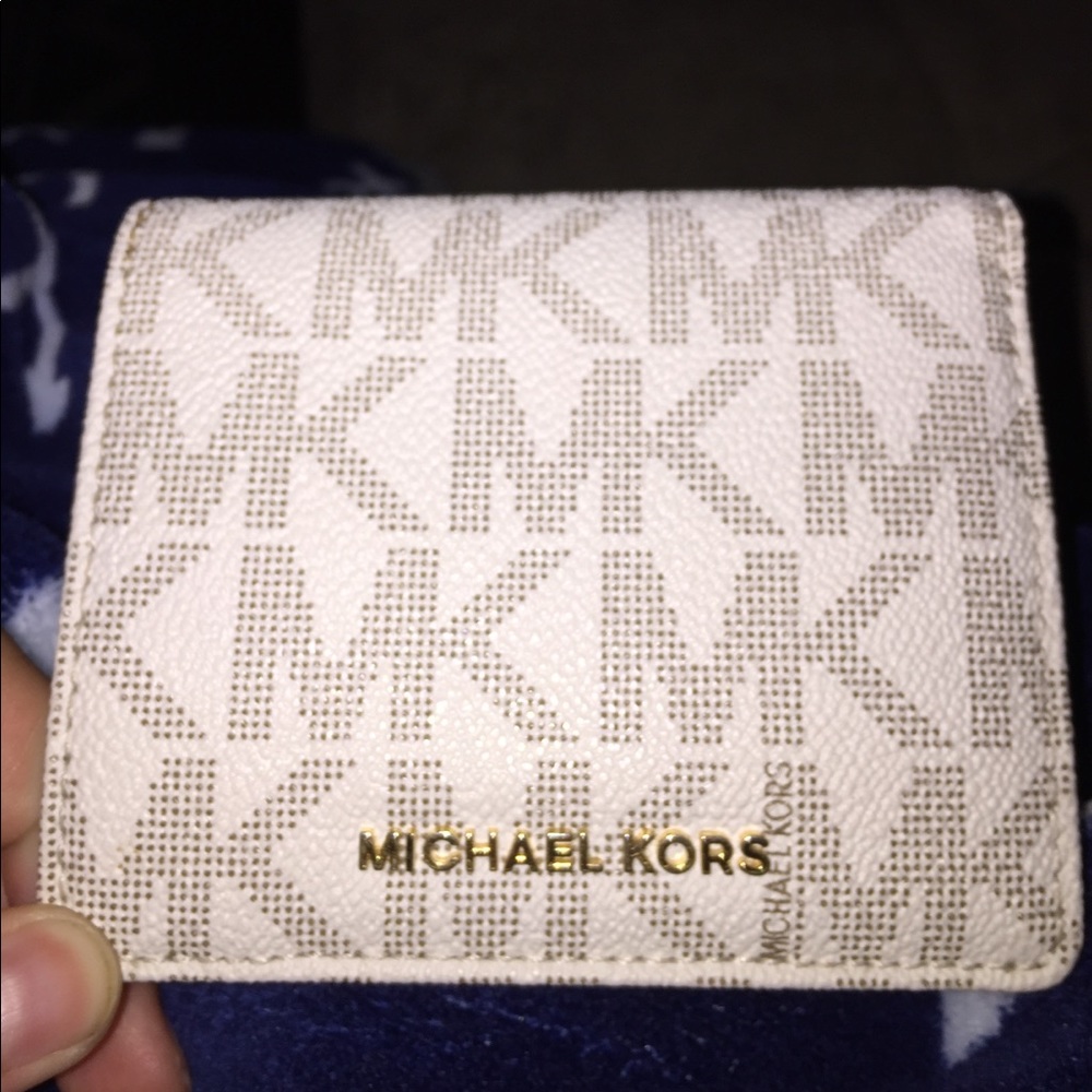 MK wallet