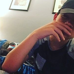 Meet your Posher, Makani