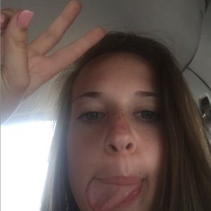 Meet your Posher, Allie