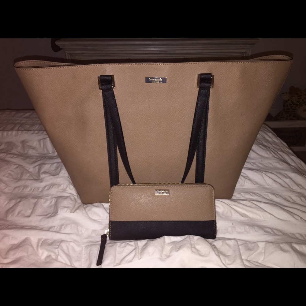 Kate spade purse and wallet!