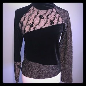 SnoSkins apre' ski wear.