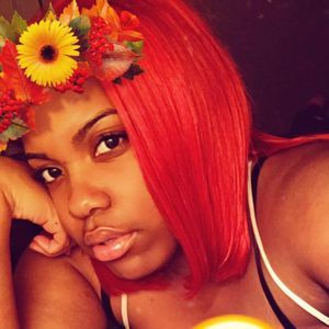 Meet your Posher, Janasha