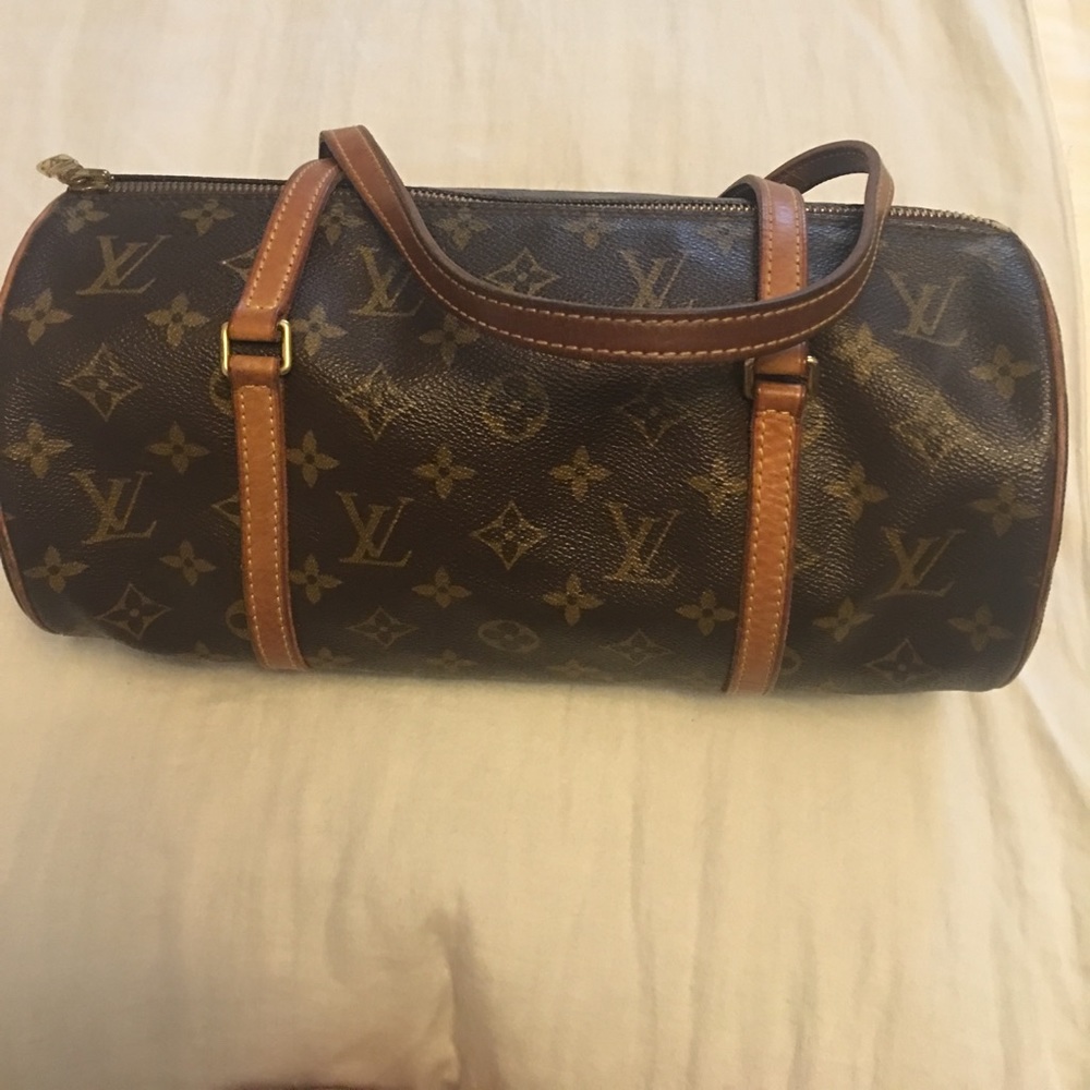 Authentic Louis Vuitton Pappilon bag
