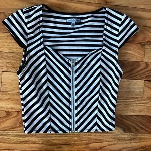 Charlotte Russe Striped Zipper Crop Top