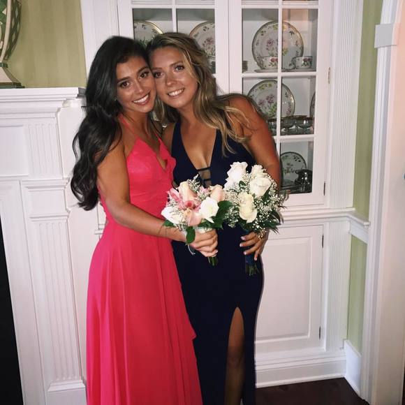 Meet your Posher, Katie - Picture 1 of 1