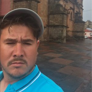 Meet your Posher, Melchor