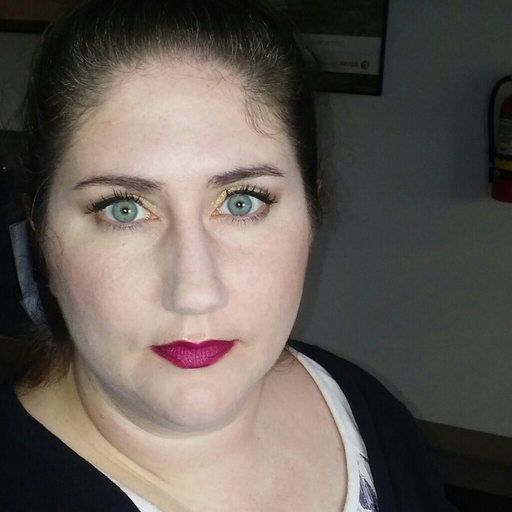 Meet your Posher, Nicolette