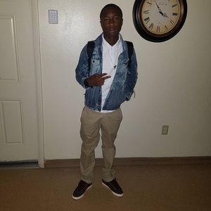 Meet your Posher, Tavares