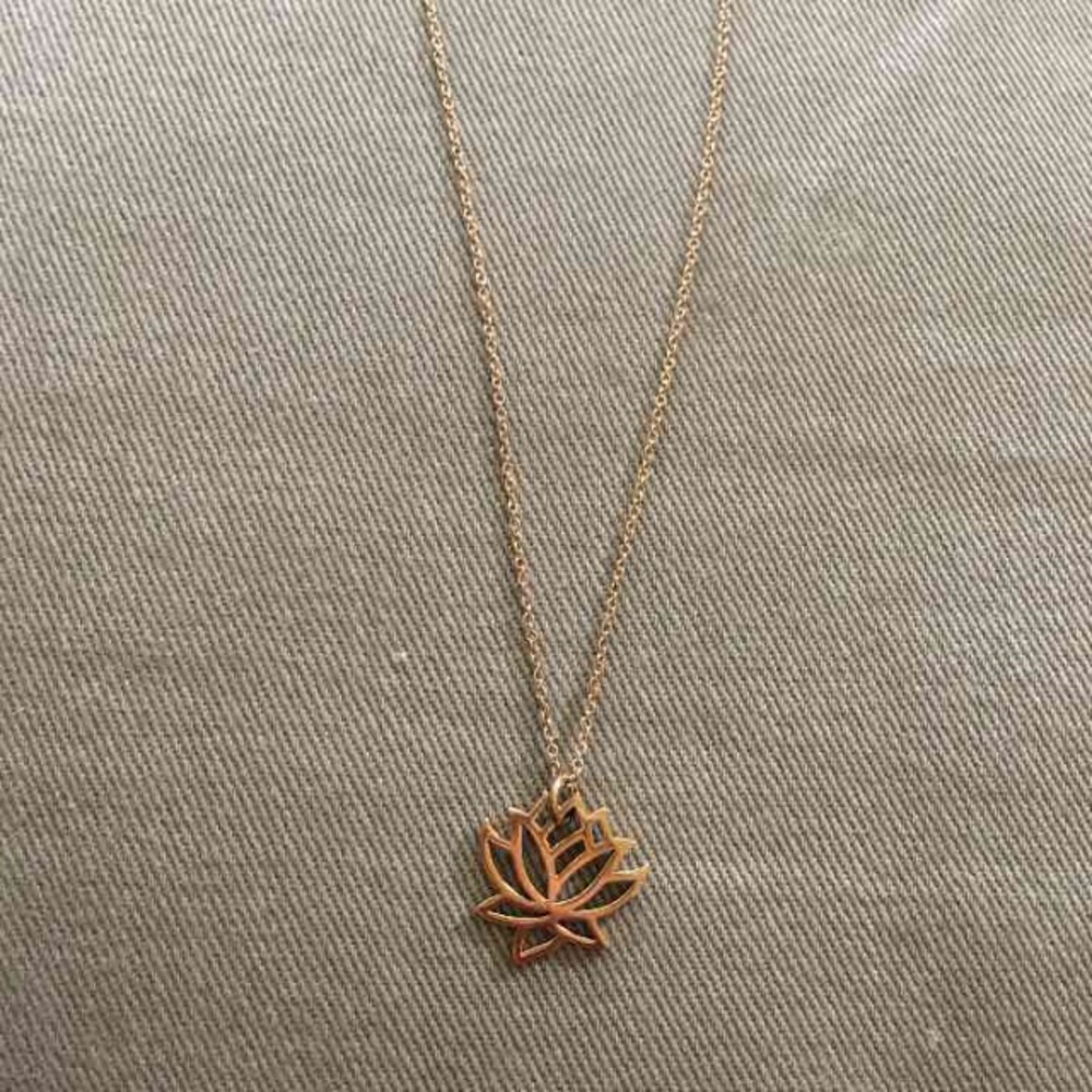 GF Yogi Necklaces ✌🏼🌳🌻 - Picture 4 of 8