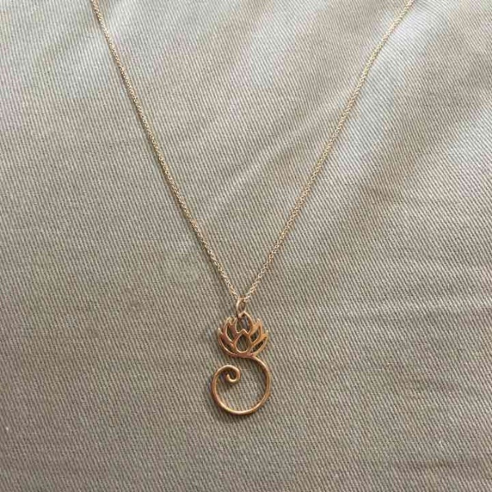 GF Yogi Necklaces ✌🏼🌳🌻 - Picture 8 of 8