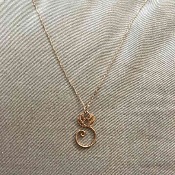 GF Yogi Necklaces ✌🏼🌳🌻 - Picture 8 of 8