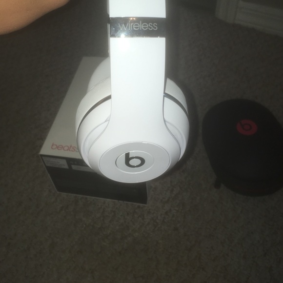 Beats studio wireless - Picture 3 of 5